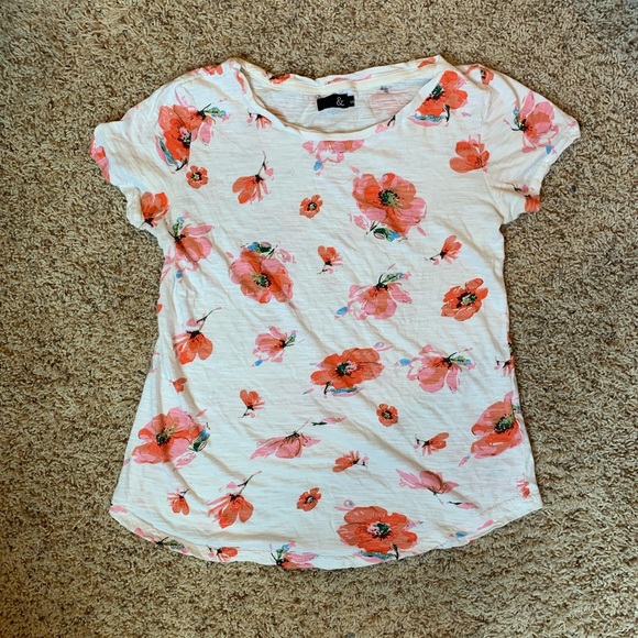Ampersand Floral T-shirt Size Small - Picture 1 of 2